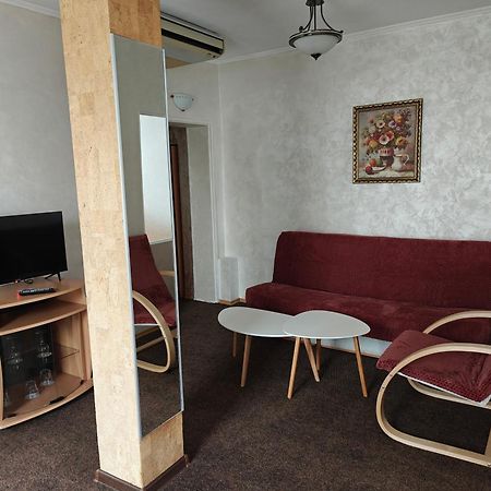 Noviz Hotel Plovdiv Esterno foto