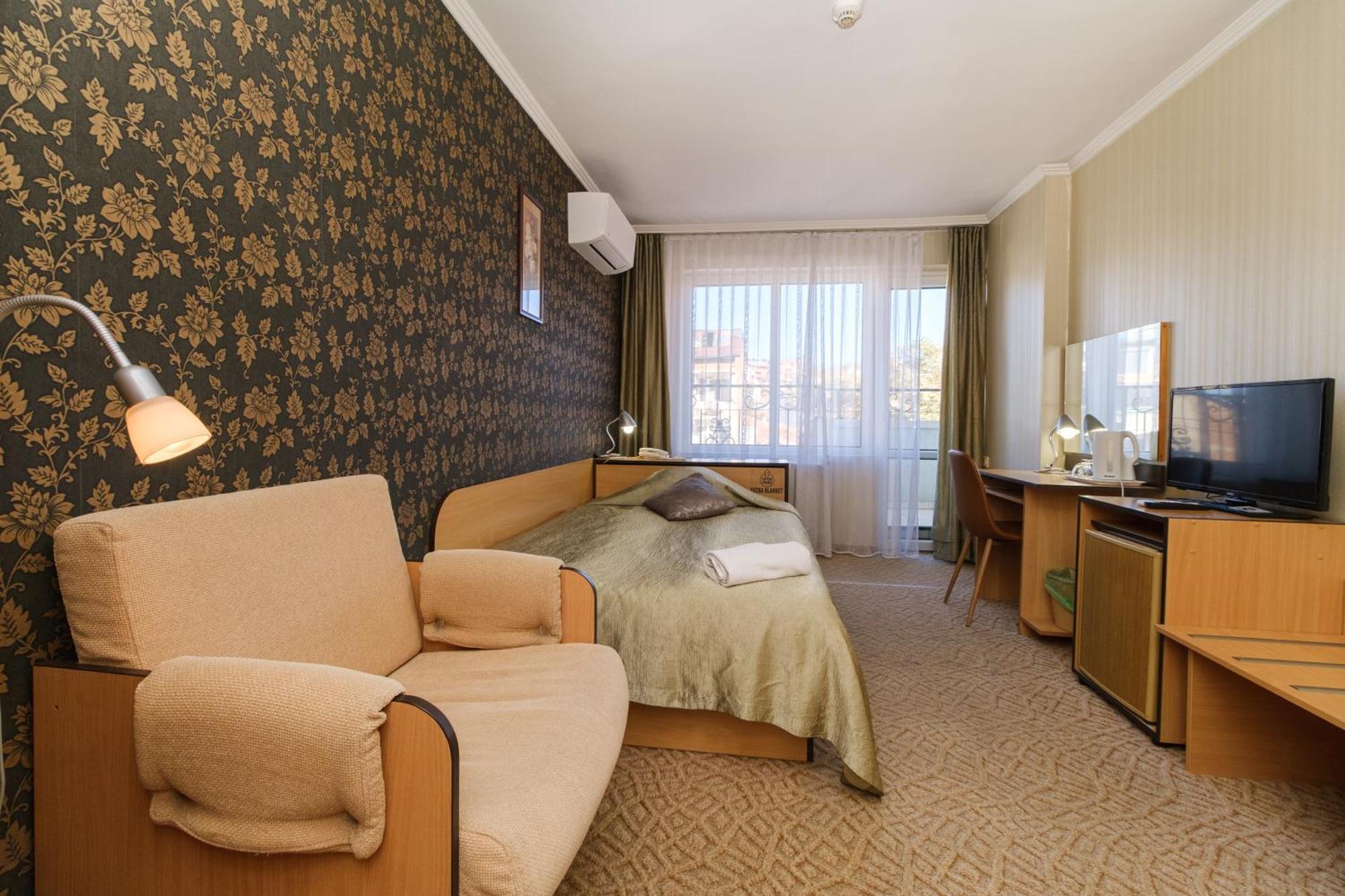 Noviz Hotel Plovdiv Esterno foto