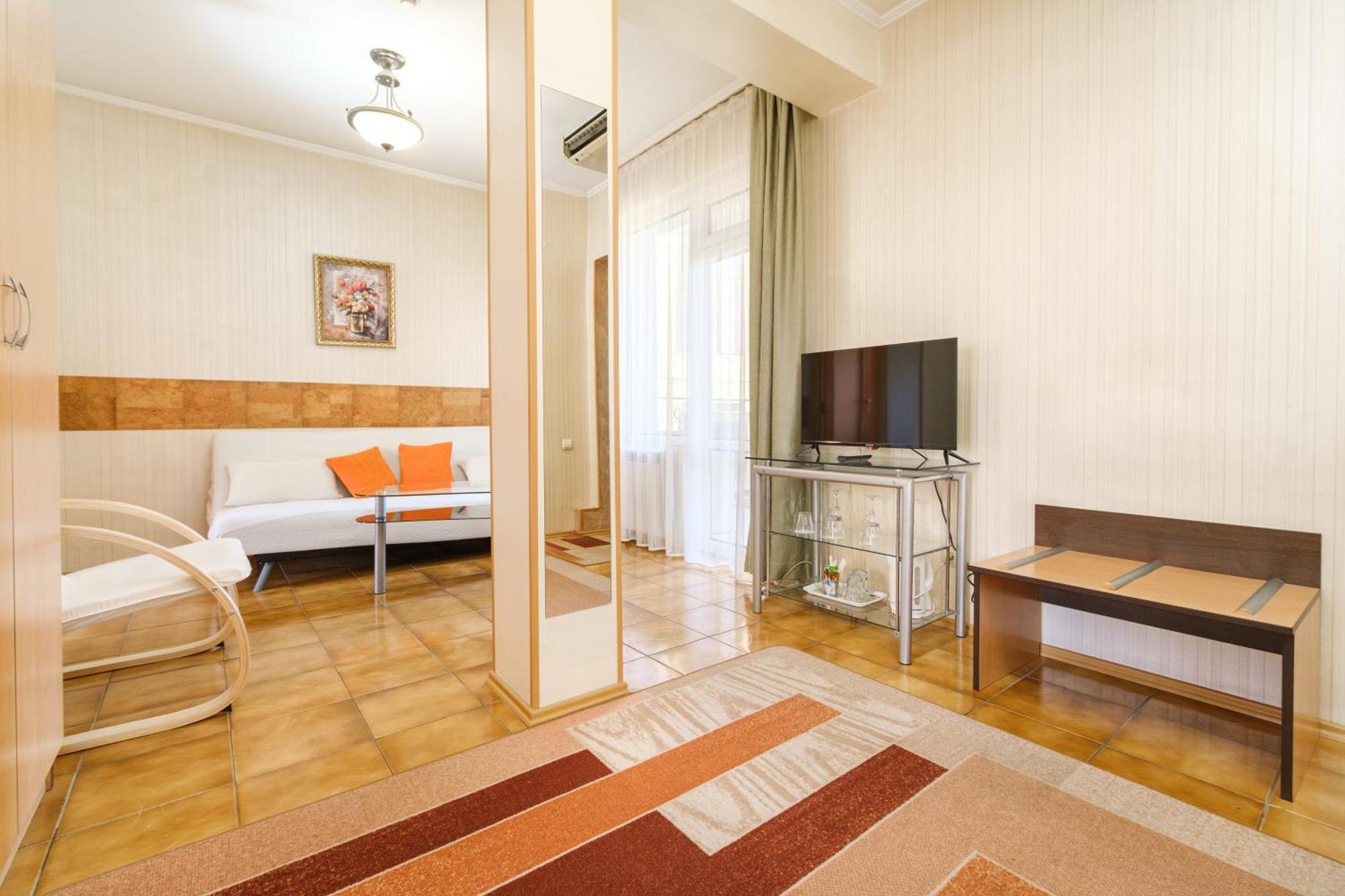 Noviz Hotel Plovdiv Esterno foto